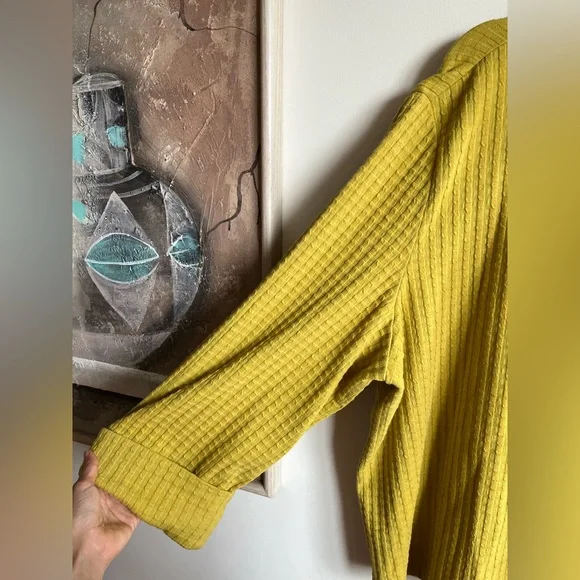 IC Collection Yellow Ribbed Button-Up Jacket - Picture 3 of 8